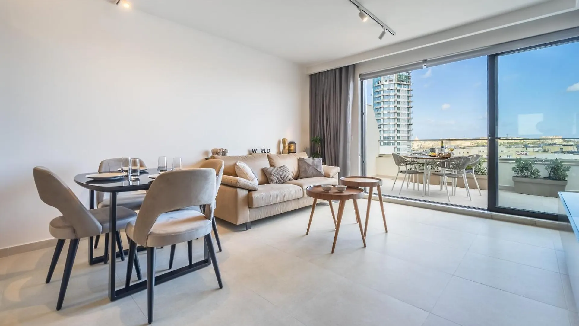 New Modern Penthouse With Sunny Terrace Apartment Gzira