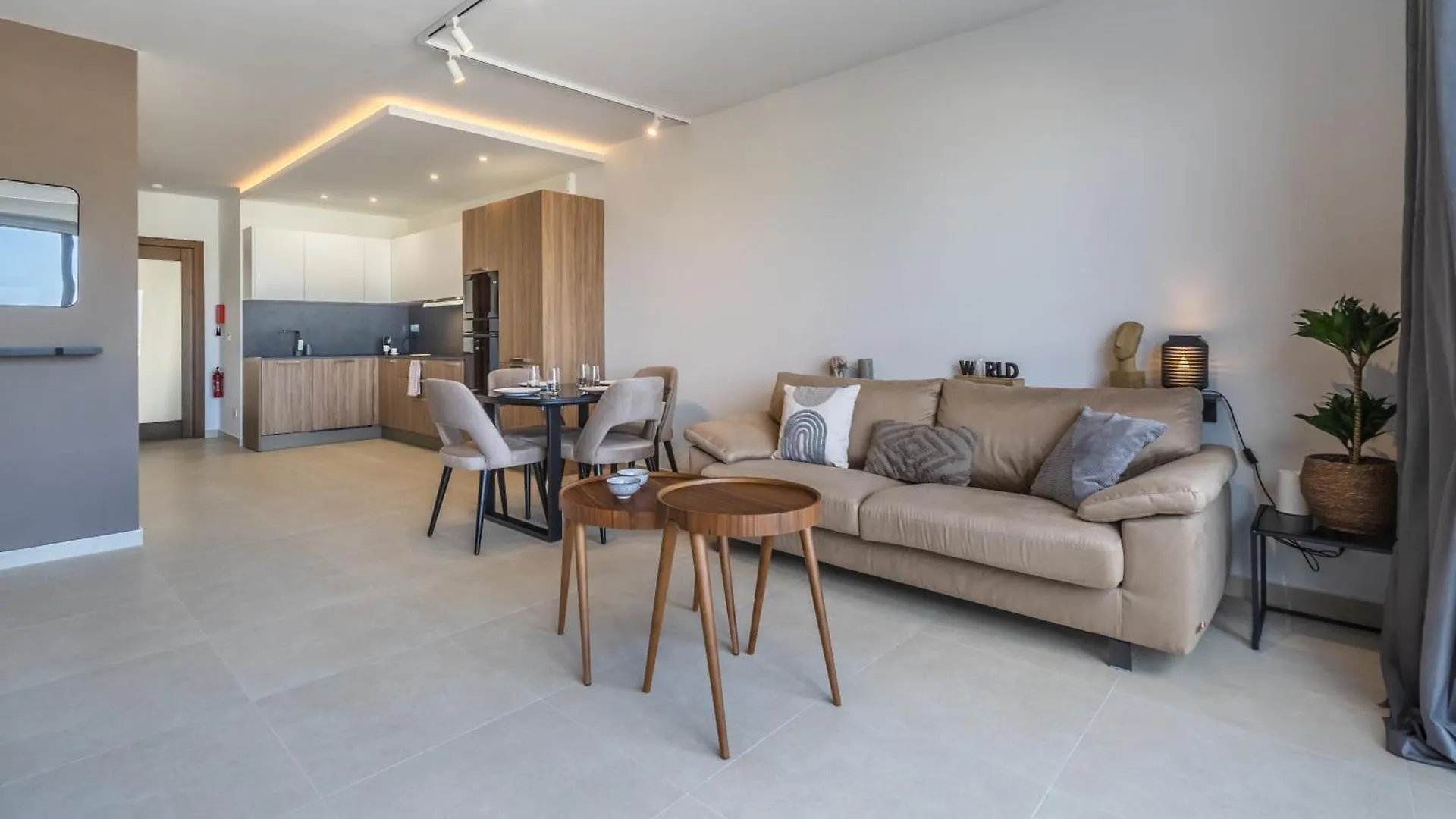 New Modern Penthouse With Sunny Terrace Apartment Gzira